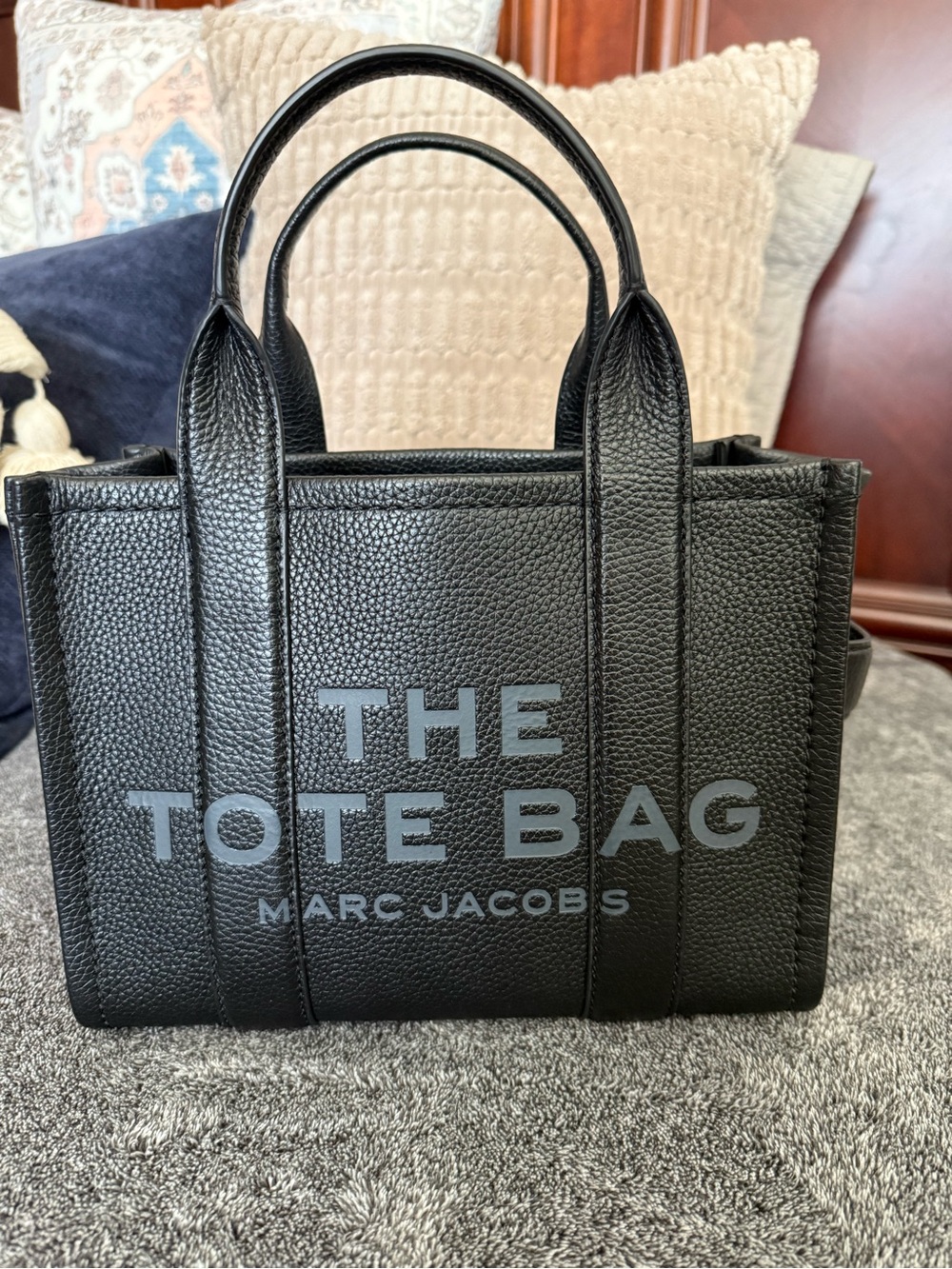 Marc Jacobs Black Pebbled Leather The Tote Bag Crossbody